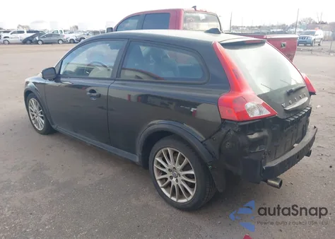 2011 Volvo C30 T5 (Retail Only) from USA, damaged, VIN YV1672MK3B2238987